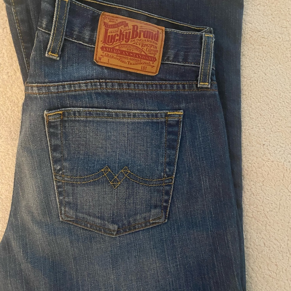 Lucky Mid Rise Sweet Boot Jeans. - Picture 3 of 3